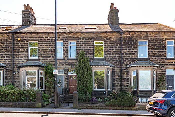 3 Bedroom Terraced House For Sale In Oxford Road, Guiseley, LS20