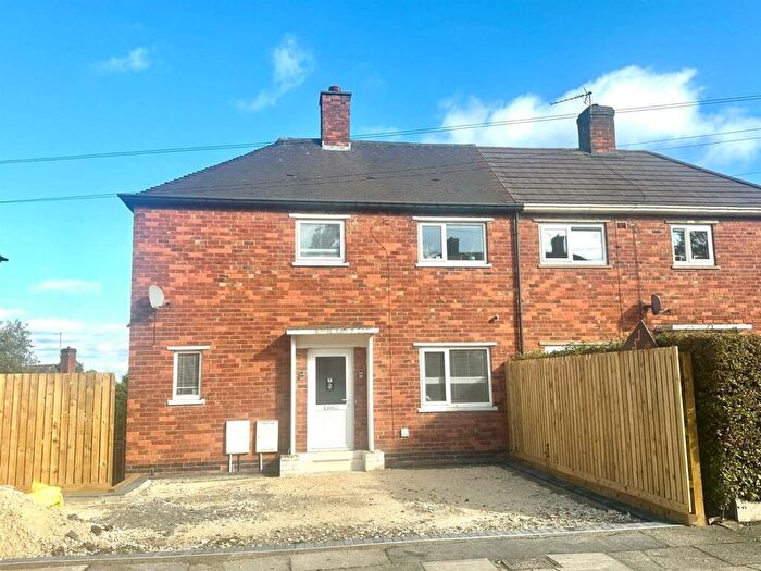 4 Bedroom Semi-Detached House To Rent In Lister Drive, Sheffield, S12