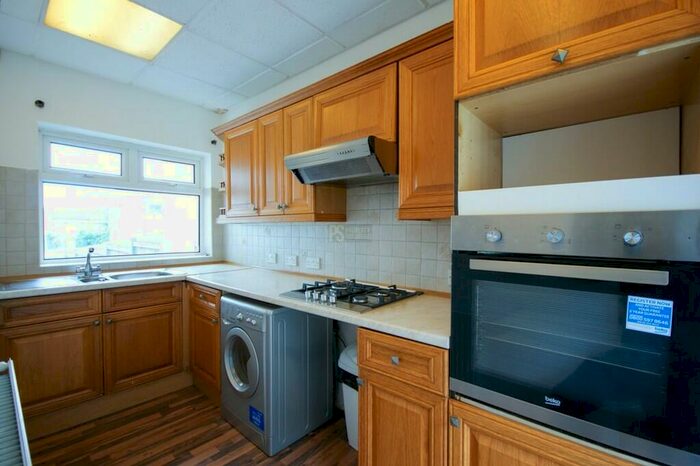 3 Bedroom Semi-Detached House To Rent In Reservoir Road, Selly Oak - Student Property, B29