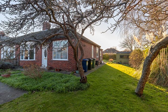 2 Bedroom Bungalow For Sale In Rosiere Grove, Redcar, TS10