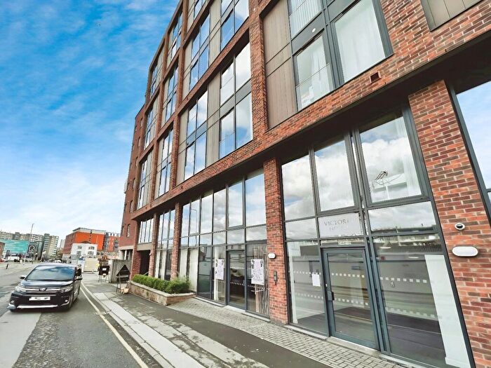 2 Bedroom Flat To Rent In Skinner Lane, Leeds, West Yorkshire, LS7