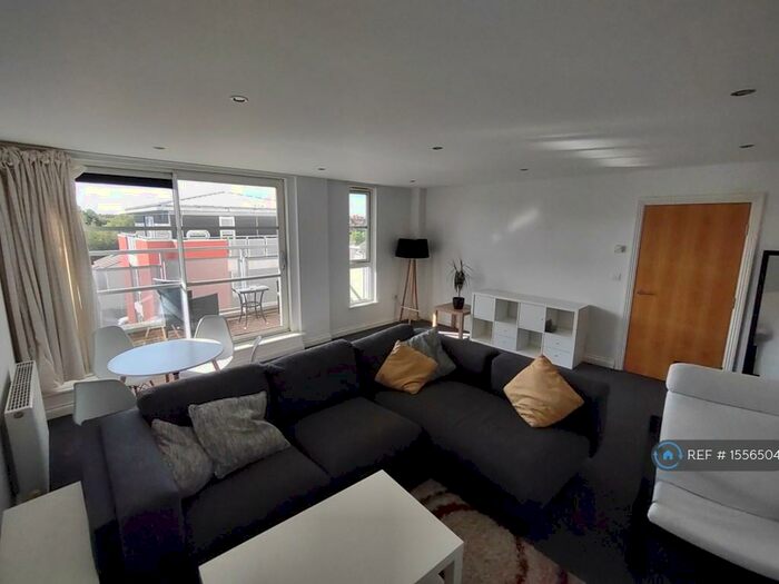 1 Bedroom Flat To Rent In Watkin Road, Leicester, LE2