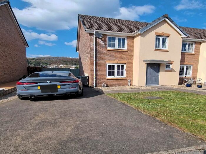 1 Bedroom Property To Rent In Cae Morfa, Skewen, Neath, SA10