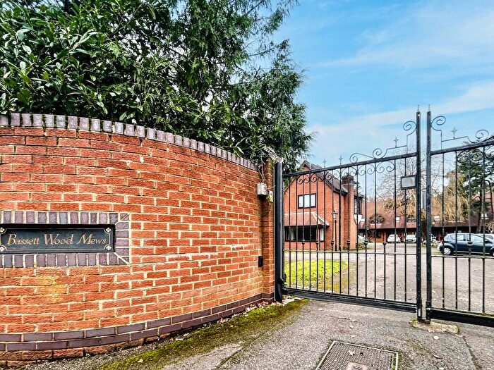 1 Bedroom Apartment For Sale In Flat Bassett Wood Mews, SO16