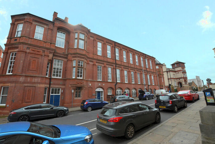1 Bedroom Apartment To Rent In Charles House, Park Row, Nottingham, NG1