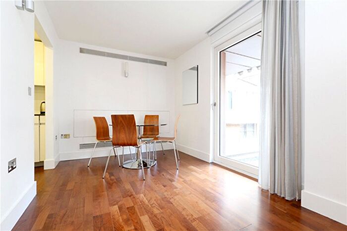 1 Bedroom Flat To Rent In Weymouth Street, Marylebone, London, W1W
