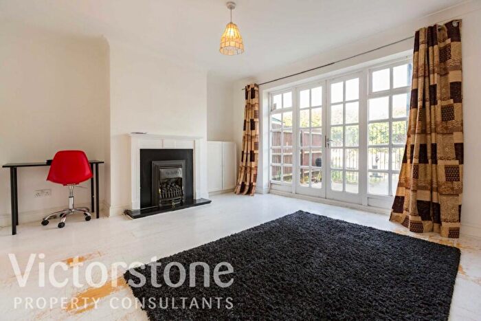 4 Bedroom Terraced House To Rent In Jodrell Road, Bow, London, E3