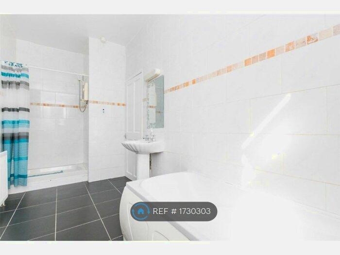 3 Bedroom Terraced House To Rent In Sheffield, Sheffield, S2