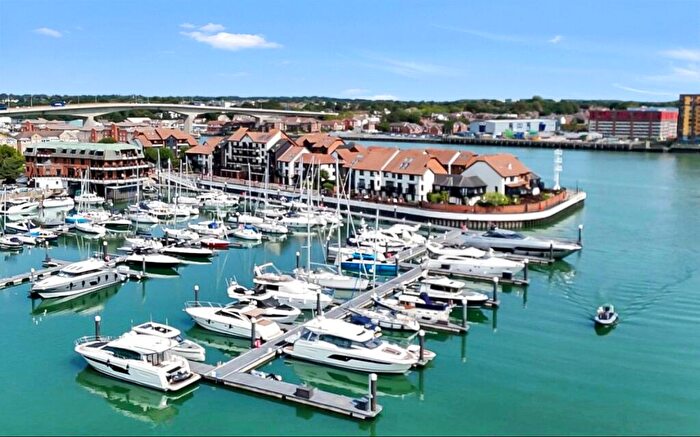 4 Bedroom Semi-Detached House For Sale In Calshot Court, Ocean Village, Southampton, SO14