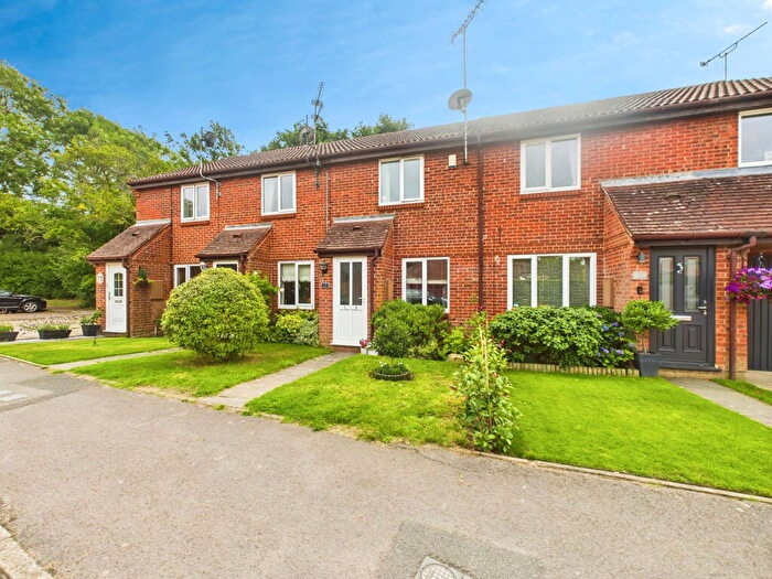 2 Bedroom Terraced House For Sale In Castlewood Road, Southwater, RH13