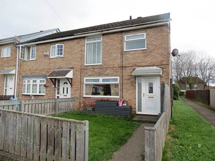3 Bedroom Terraced House For Sale In Hartside, Lemington, NE15