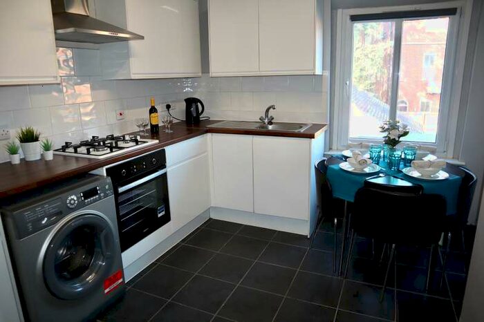 3 Bedroom Flat To Rent In York Street, Derby, DE1