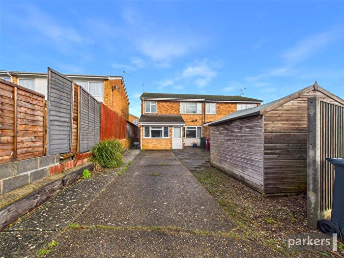 4 Bedroom Semi-Detached House For Sale In Quantock Avenue, Caversham, Reading, Berkshire, RG4