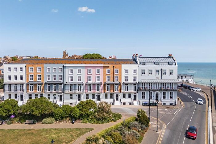 1 Bedroom Flat To Rent In Albion Place, Ramsgate, CT11