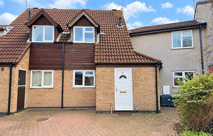 2 Bedroom Terraced House For Sale In Saltersgate, Peterborough, PE1