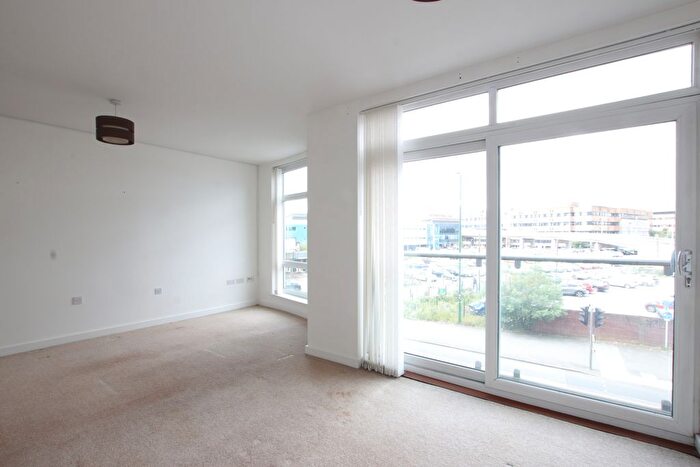 2 Bedroom Flat To Rent In Nazareth Court, Lenton, Nottingham, NG7