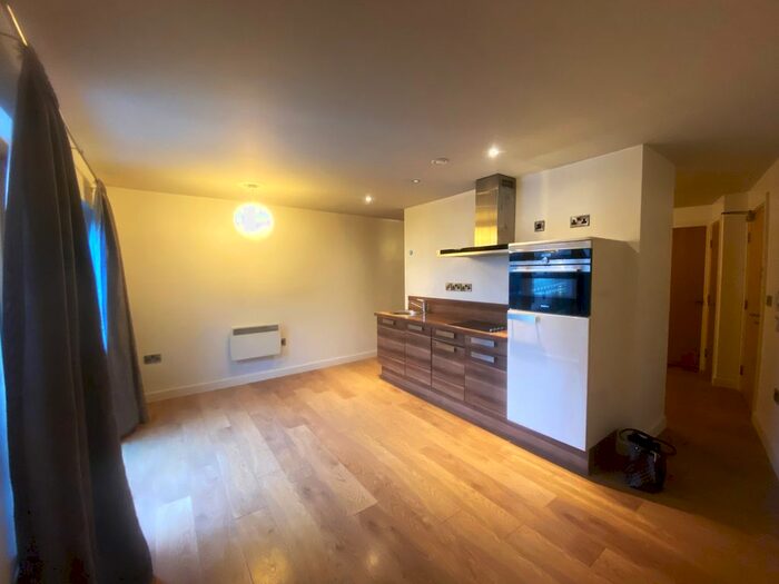 1 Bedroom Flat To Rent In Iquarter, City Centre, Sheffield, S3