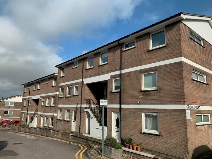 2 Bedroom Flat To Rent In The Grove, Dorchester, DT1