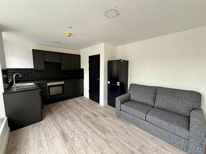 2 Bedroom House To Rent In Donald Street, Cardiff, CF24