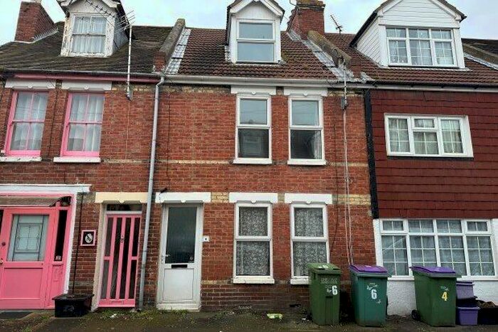 4 Bedroom Property To Rent In Myrtle Road, Folkestone, CT19