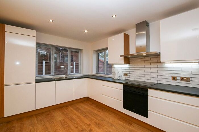 2 Bedroom Bungalow To Rent In Vicarage Road, Abram, WN2