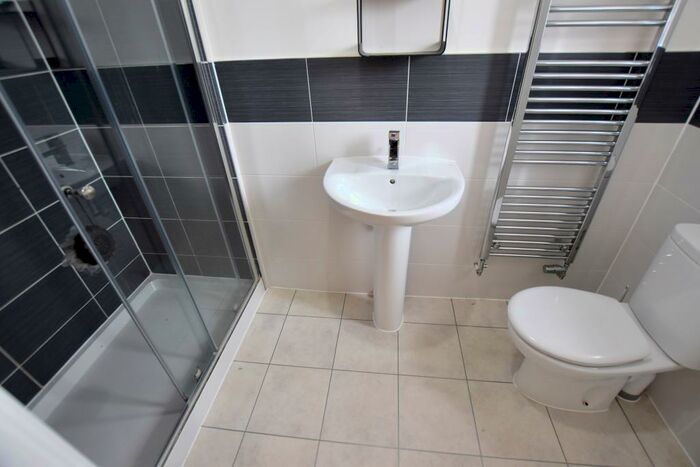 5 Bedroom Semi-Detached House To Rent In Bedgebury Place, Kents Hill, MK7