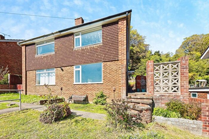 3 Bedroom Semi Detached House For Sale In Templeside, Temple Ewell, Dover, Kent, CT16