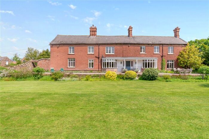 6 Bedroom Detached House For Sale In Old Hall Lane, Puddington, Neston, CH64