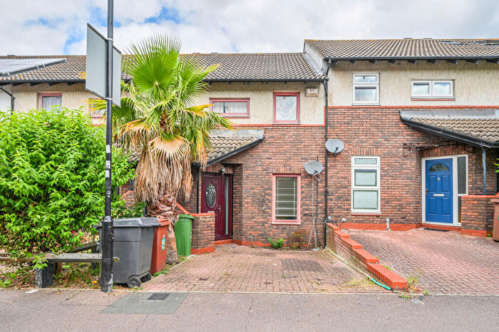 2 Bedroom Terraced House For Sale In Exmouth Road, Walthamstow, London, E17