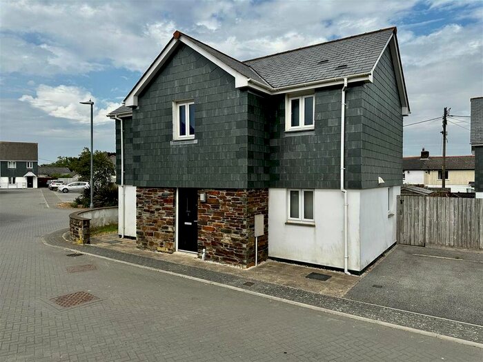 3 Bedroom Detached House For Sale In Carland View, St. Newlyn East, Newquay, TR8