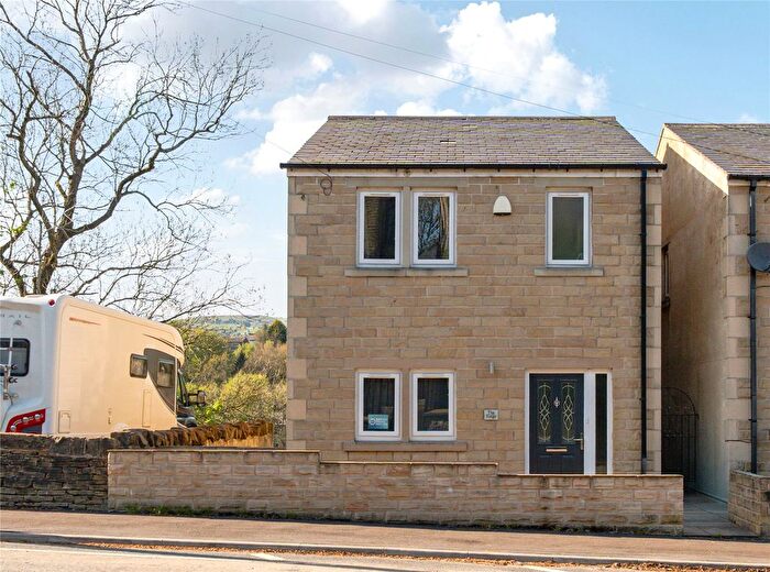 4 Bedroom Detached House For Sale In The Forge, Slaithwaite, Huddersfield, West Yorkshire, HD7