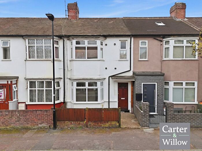 3 Bedroom Terraced House To Rent In Gresham Road, London, E16