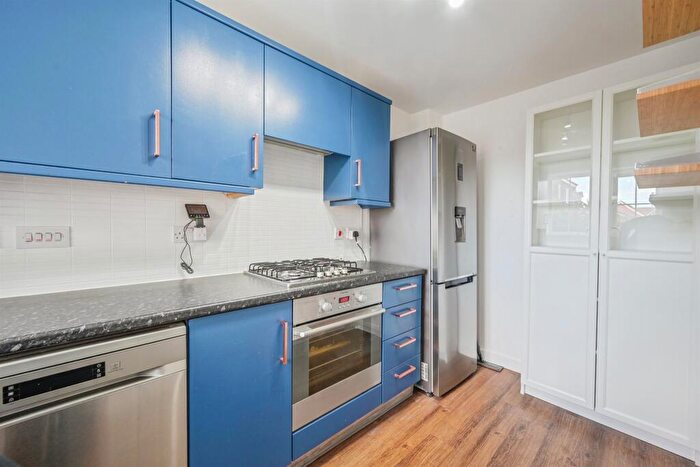 2 Bedroom Semi-Detached House For Sale In Girton Way, Mickleover, Derby, DE3