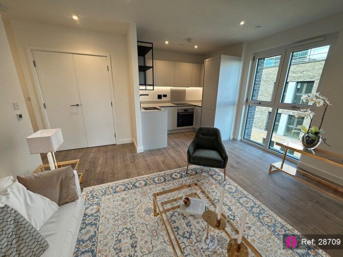 Studio To Rent In Fauna Walk, Watford, WD24