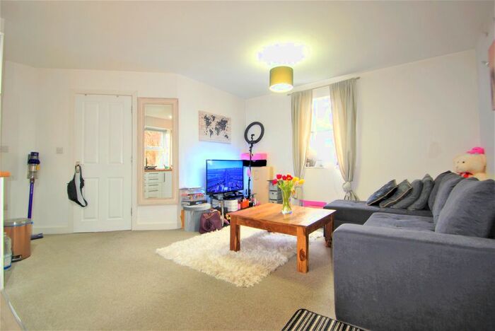 1 Bedroom Flat To Rent In Southcote Road, Bournemouth, BH1