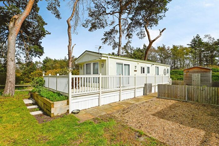 2 Bedroom Park Home For Sale In Dersingham Bypass, Dersingham, King's Lynn, PE31