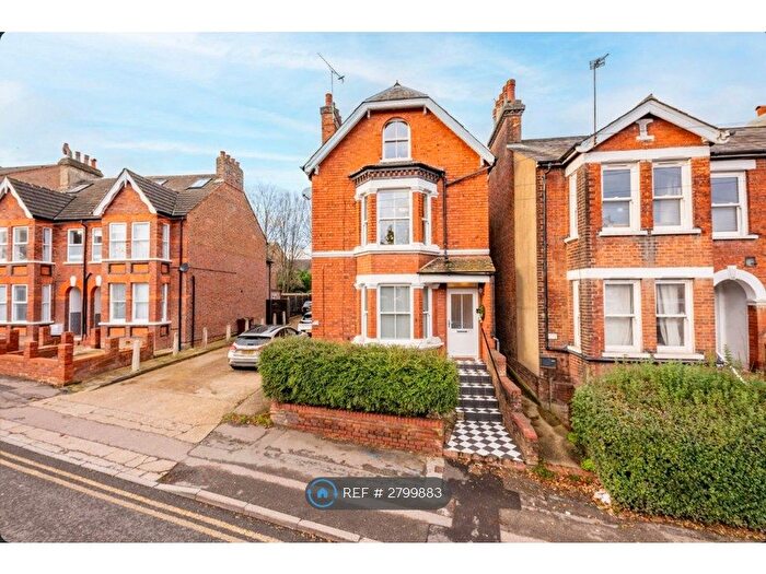 3 Bedroom Maisonette To Rent In Stanhope Road, St Albans, AL1