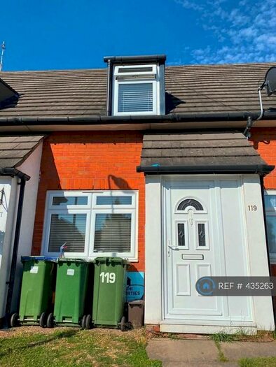 2 Bedroom Terraced House To Rent In Shearwood Crescent, Crayford, Dartford, DA1