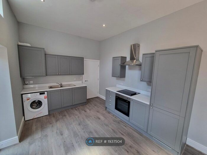 2 Bedroom Flat To Rent In Grange Road, Darlington, DL1