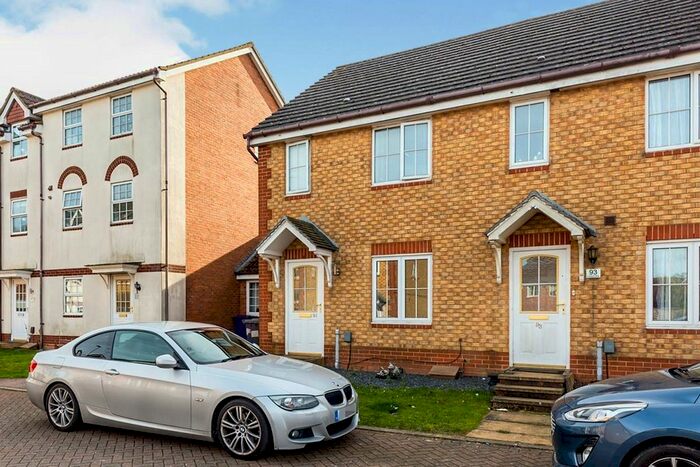 3 Bedroom Terraced House To Rent In Lomond Way, Stevenage, Hertfordshire, SG1