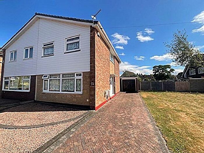 3 Bedroom Semi-Detached House For Sale In Kestrel Road, Russells Hall, Dudley, West Midlands, DY1