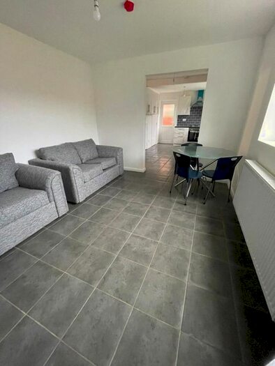 5 Bedroom Property To Rent In Reservoir Road, Selly Oak, Birmingham, B29