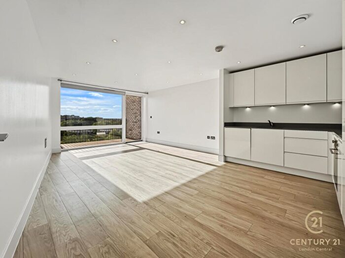 2 Bedroom Apartment For Sale In Abbotsford Court, Lakeside Drive, Park Royal, London, NW10