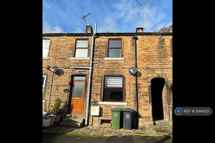 2 Bedroom Terraced House To Rent In Hightown Lane, Holmfirth, HD9