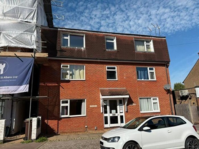 1 Bedroom Flat For Sale In Flat, Dane Court, College Road, St. Albans, Hertfordshire, AL1