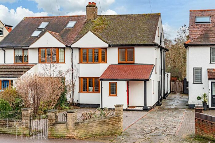 4 Bedroom Semi Detached House For Sale In Station Road, Loughton, IG10