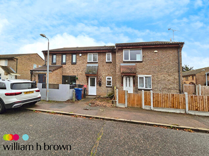2 Bedroom Terraced House To Rent In Tilbury, Essex, RM18
