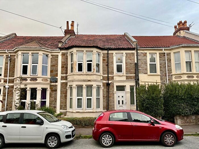 1 Bedroom Flat For Sale In Jubilee Road, St George, Bristol, BS5