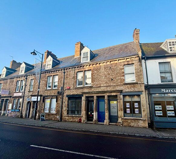 1 Bedroom Duplex To Rent In High Street South, Olney, MK46