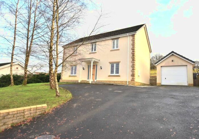 4 Bedroom Detached House For Sale In Gwyddgrug, Pencader, Au, SA39